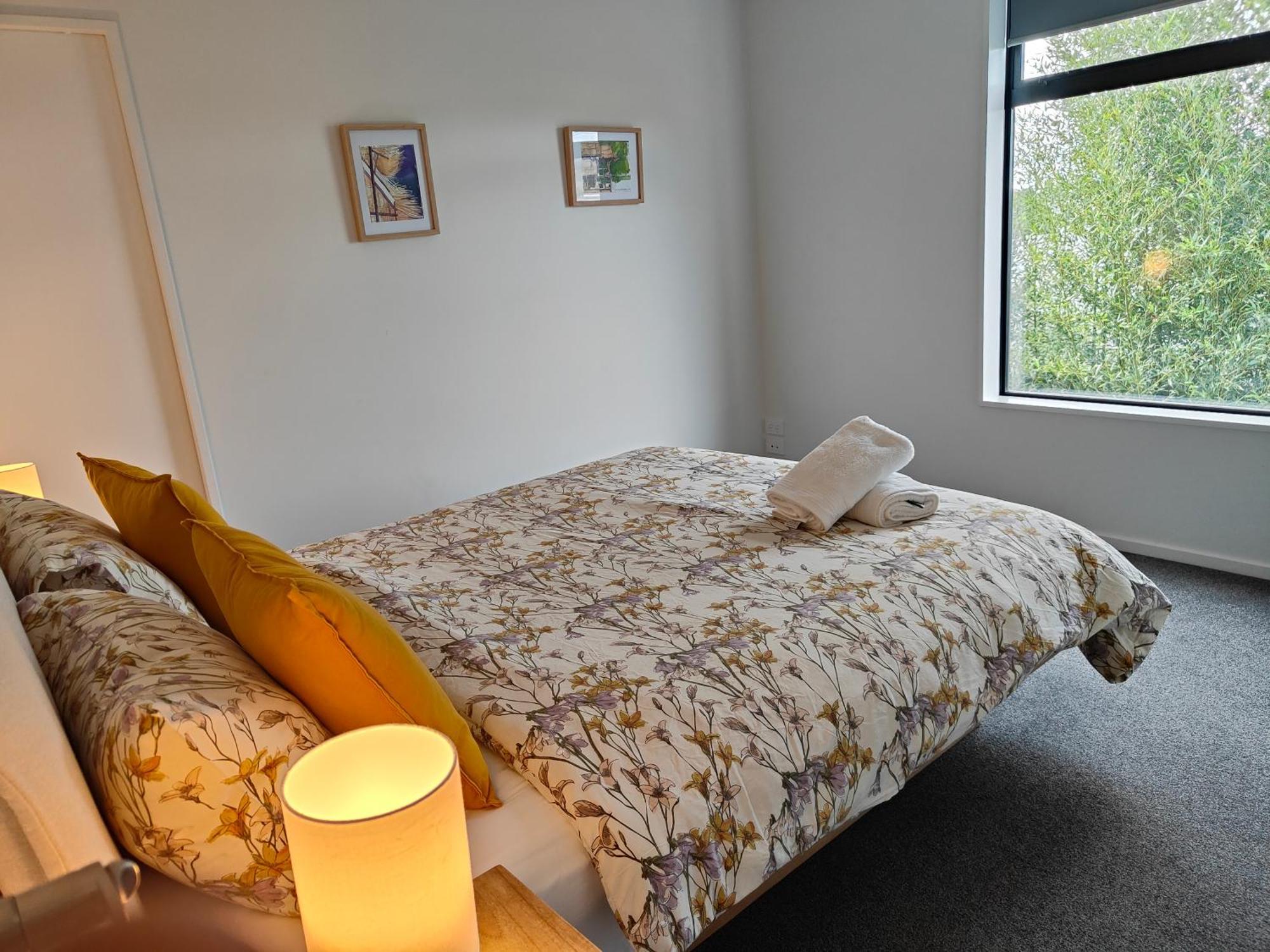 Tranquil Bamboo Oasis At Apartment *